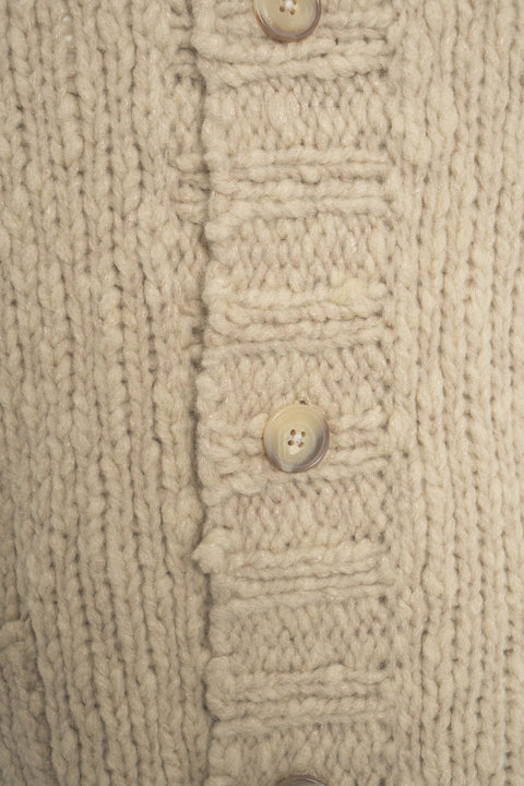 Strickjacke mit Rollkragen