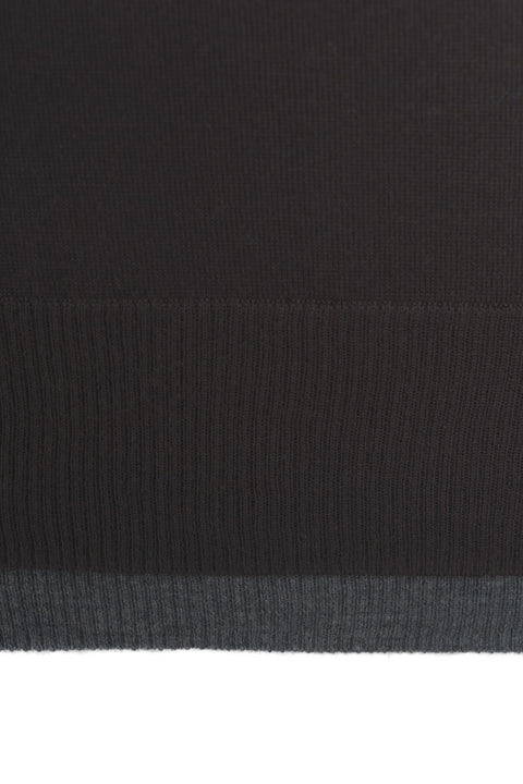 Maglione in maglia con scollo a V