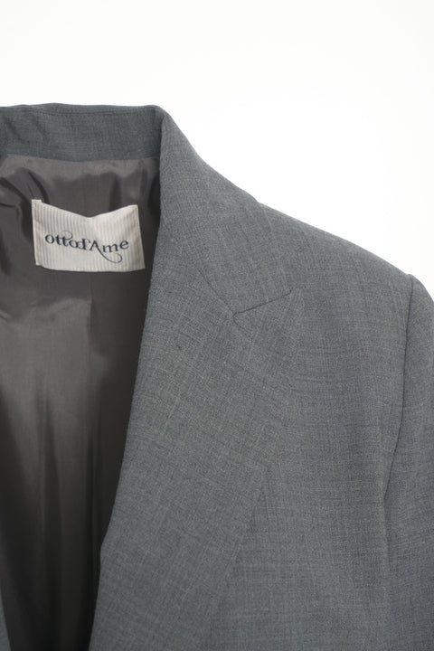 Single-breasted blazer