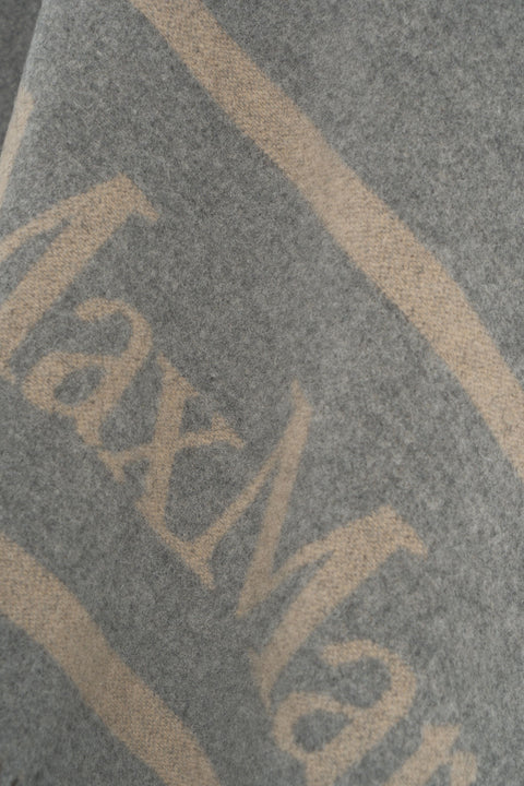 Mantel mit Fransendetails