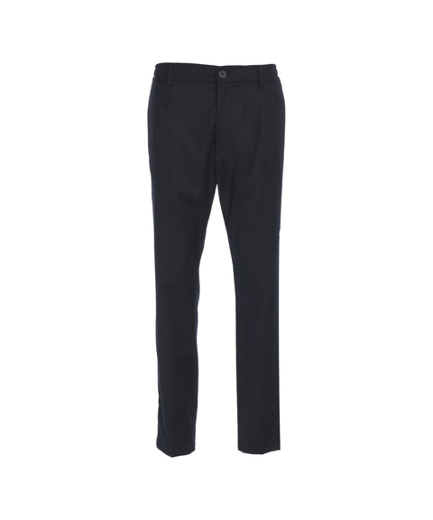 Pantaloni chino con pieghe stirate