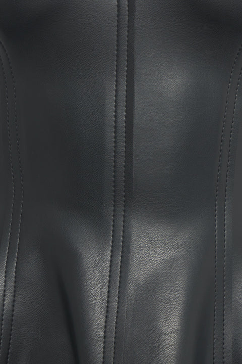 Minikleid aus Kunstleder