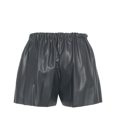 Shorts aus Kunstleder