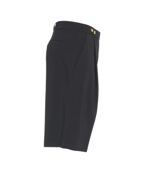 Bermuda con bottoni decorativi