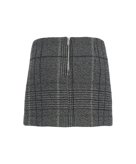 Mini skirt with plaid pattern