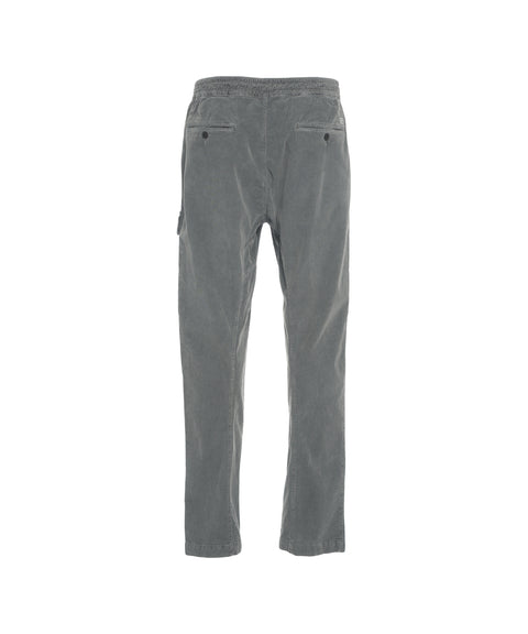 Pantaloni cargo