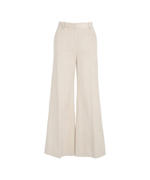 Pantaloni flared