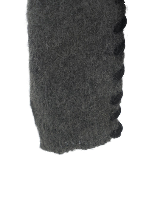 Maglione con cuciture decorative