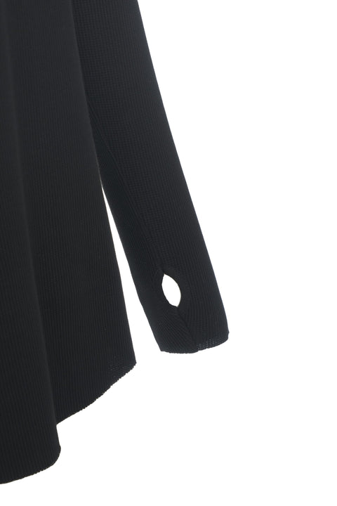 Maglione in maglia con fori per i pollici