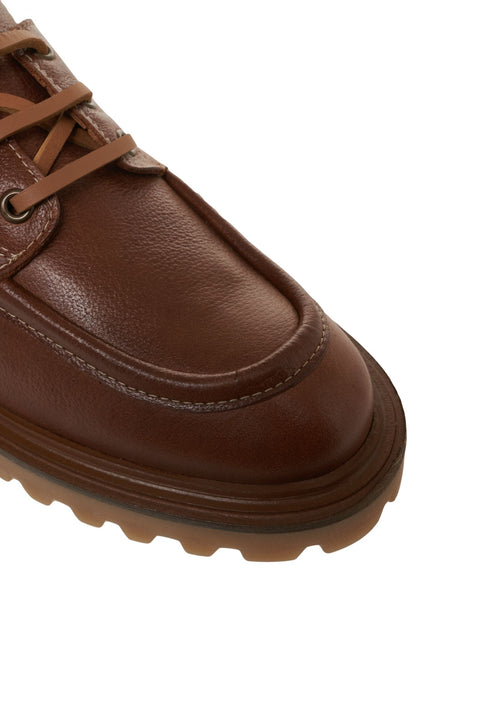 Scarpe stringate in pelle martellata