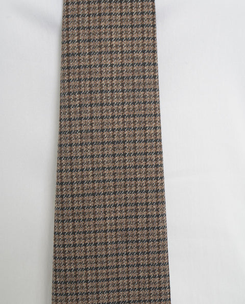 Camicia con cravatta