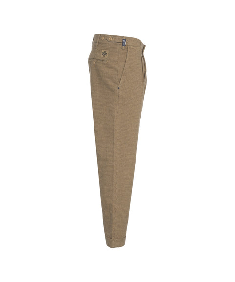 Pantaloni chino