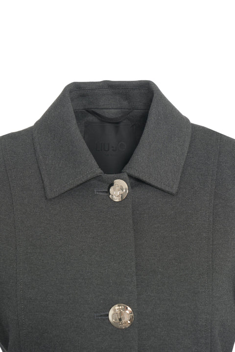 Jacke mit dekorativen Knöpfen