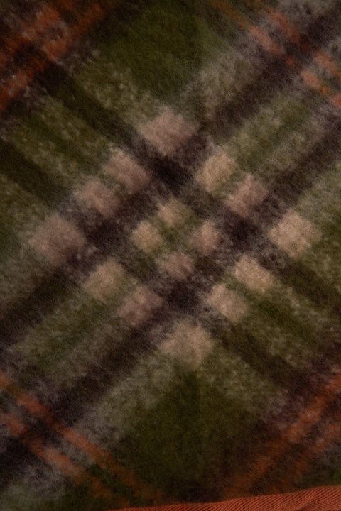 Schal mit Karomuster