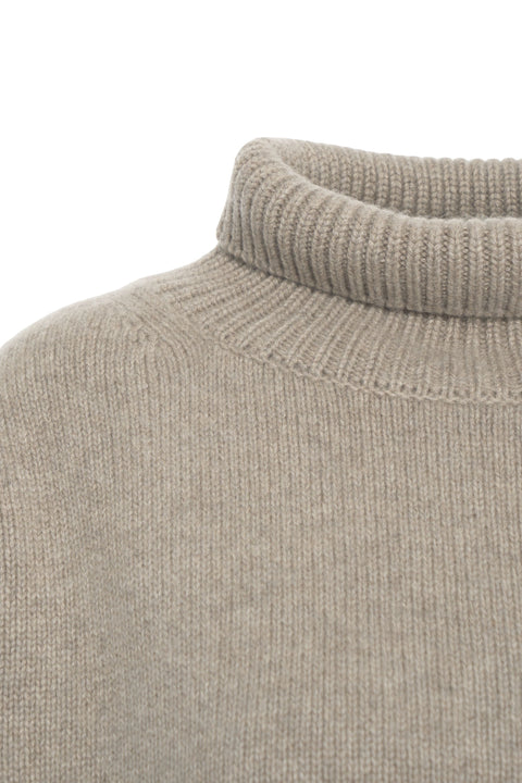 Cashmere turtleneck sweater