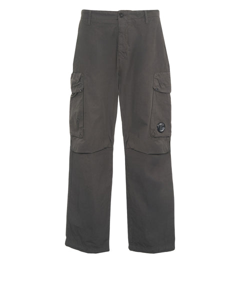 Cargo pants with logo detail