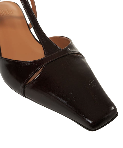 Décolleté in pelle