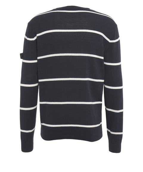 Gestreifter Pullover