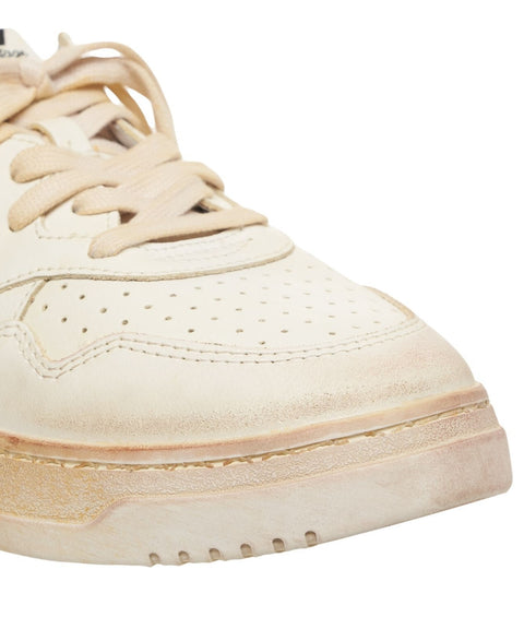 Sneakers 'Medalist Low'