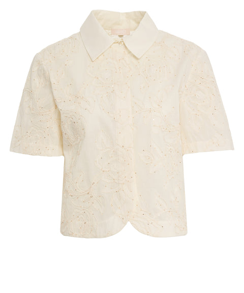 Bluse mit Stickereien