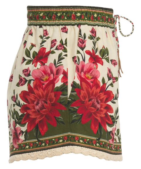 Shorts with floral pattern