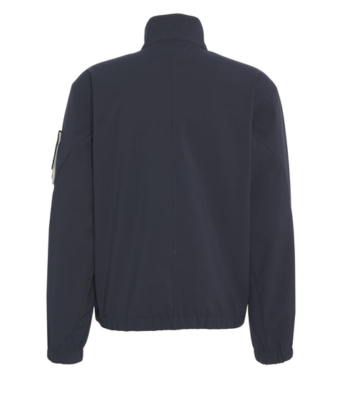 Jacke mit Logoetikett