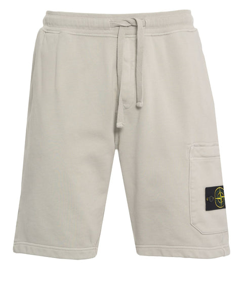 Shorts with logo label
