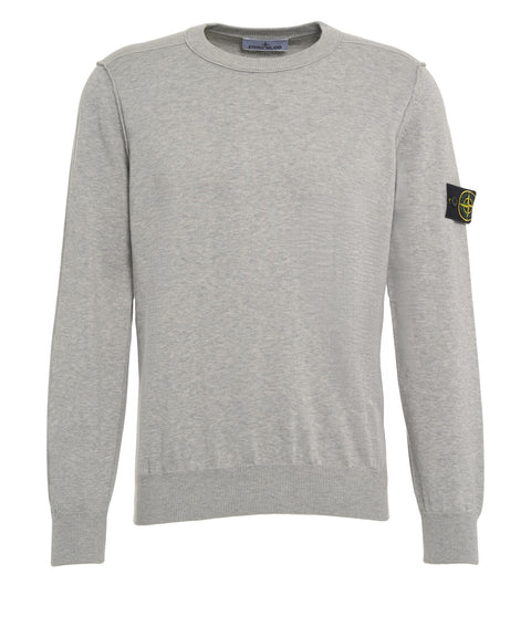 Sweater with logo label