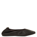 Leather ballerinas