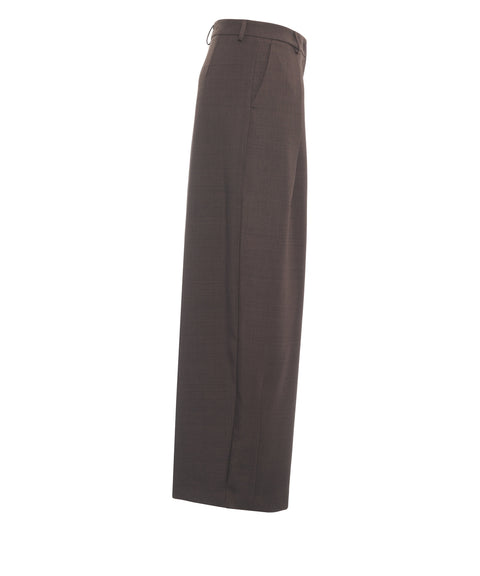 Pantaloni con le pinces