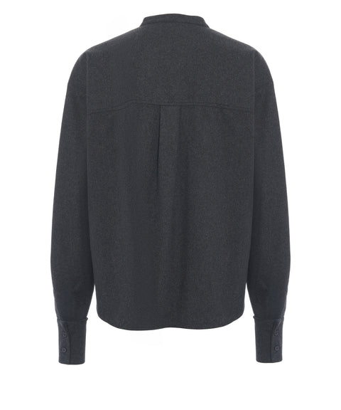 Bluse aus Wolle