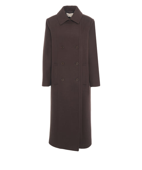 Coat in wool