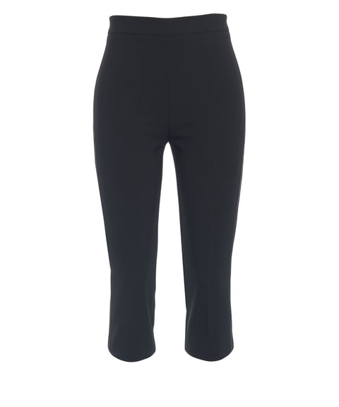 Pantaloni capri
