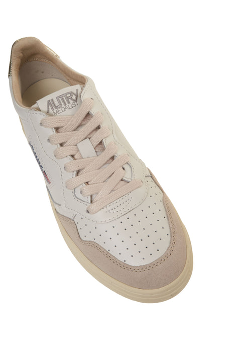 Sneakers 'Medalist Low'