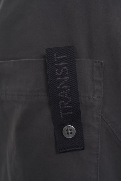 Pantaloni con tasche applicate