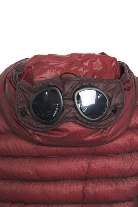 Puffer jacket with goggles