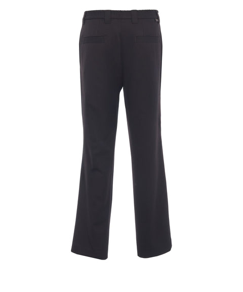 Straight cut trousers