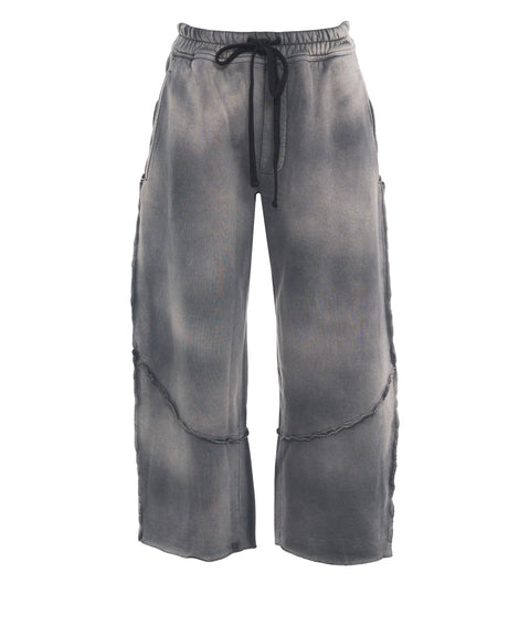 Pantaloni jogging con dettagli cuciture