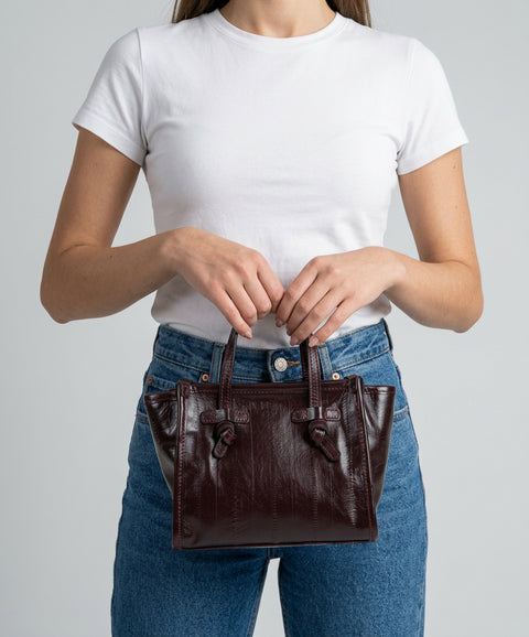 Leather handbag