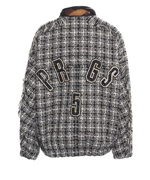 Jacke mit dekorativen Applikationen