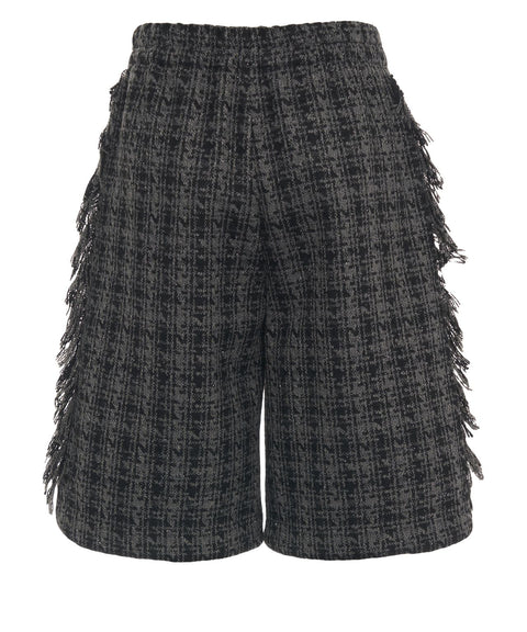 Kurze Hose mit Fransendetails