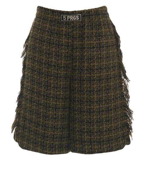 Kurze Hose mit Fransendetails