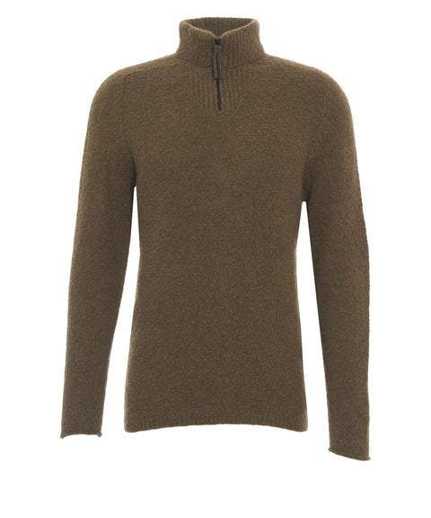 Knit sweater with collar zip