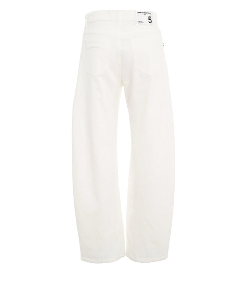 Jeans con tasca applicata