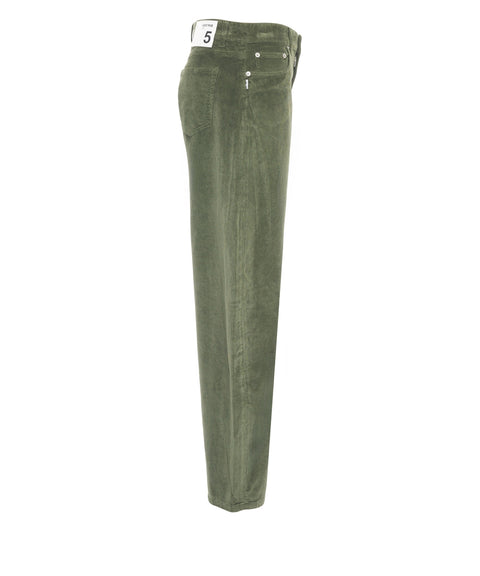 Jeans con tasca applicata