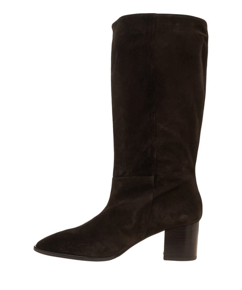 Suede boots