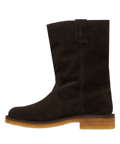 Suede boots