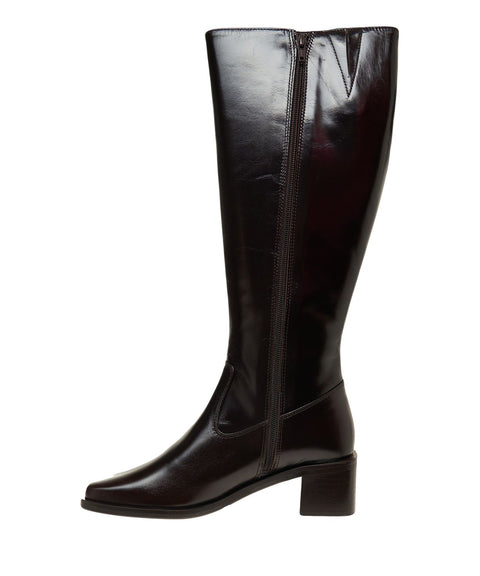 Leather boots