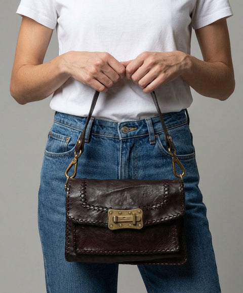 Schultertasche aus Leder