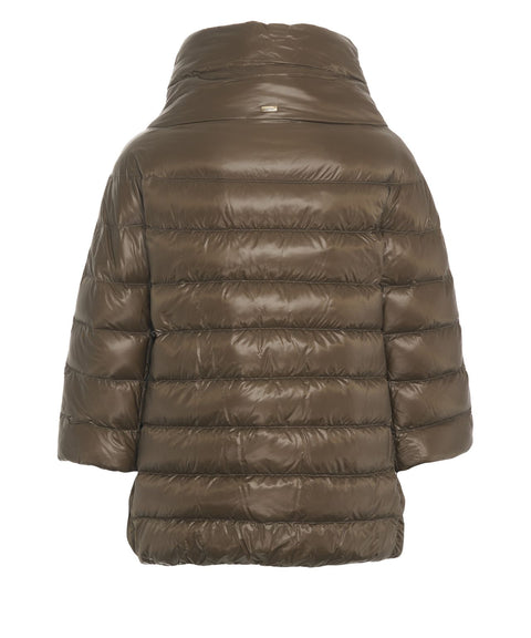 Lightweight down jacket